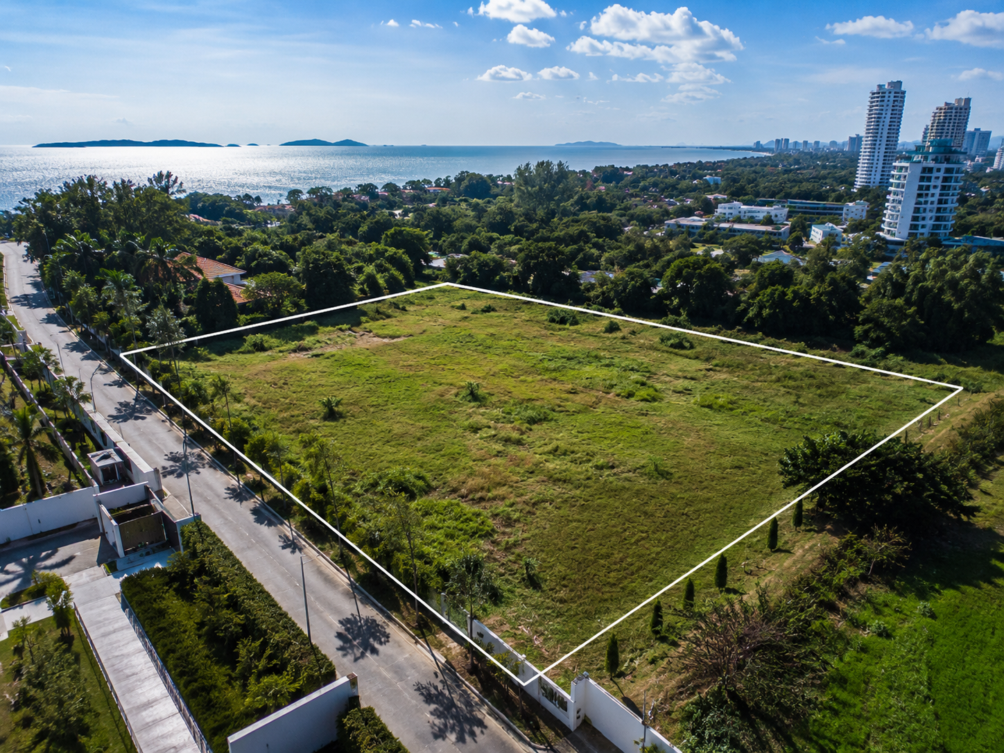 Na Jomtien Investment Land